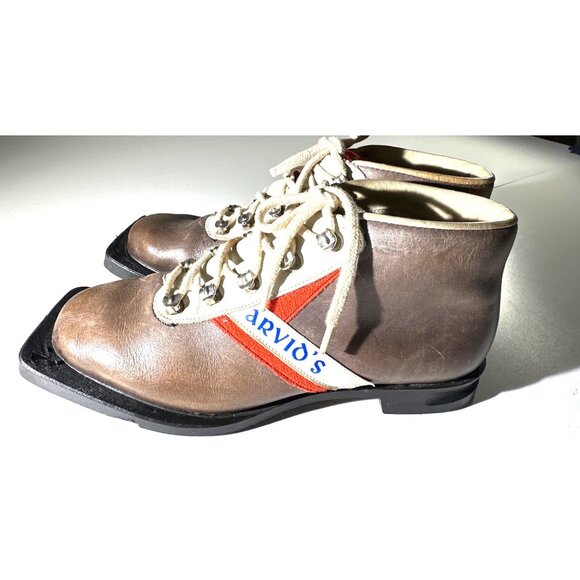Arvios Vintage Leather Ski Boots Made In Norway With Red & White Accents Size 38 main image 5